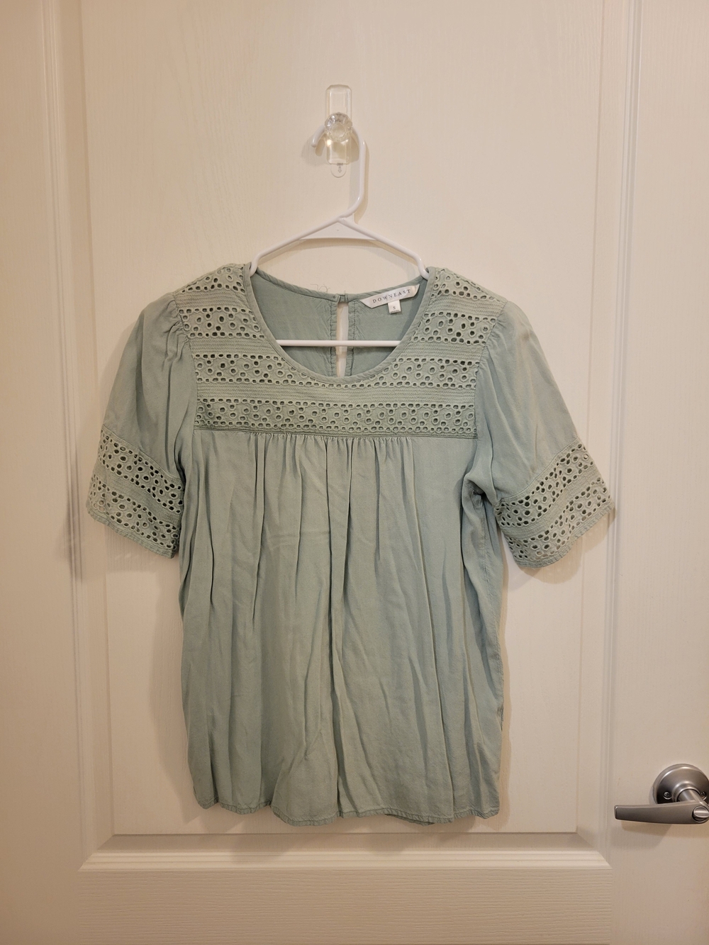 DownEast Pale Sage Eyelet Peasant Blouse
